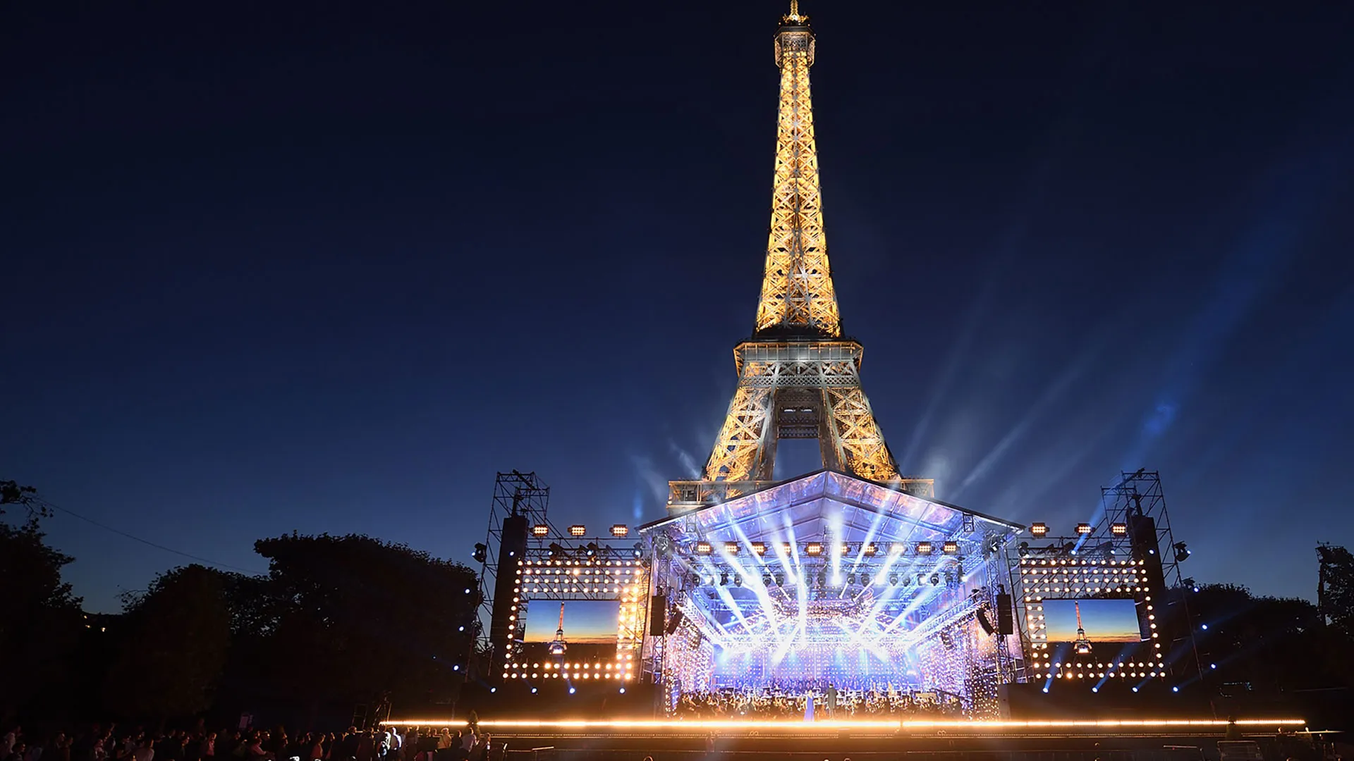 Tour Eiffel - Photo : Christophe Abramowitz